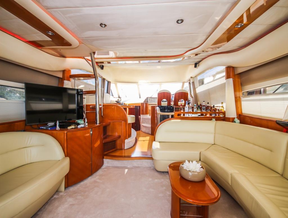Antalya Yacht Rental 20m Custom 61